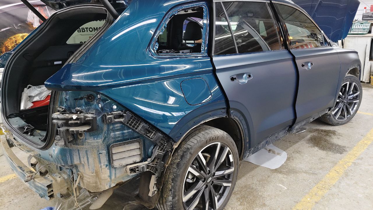 Geely Monjaro в сатине: когда эстетика встречается с идеальной защитой ✨