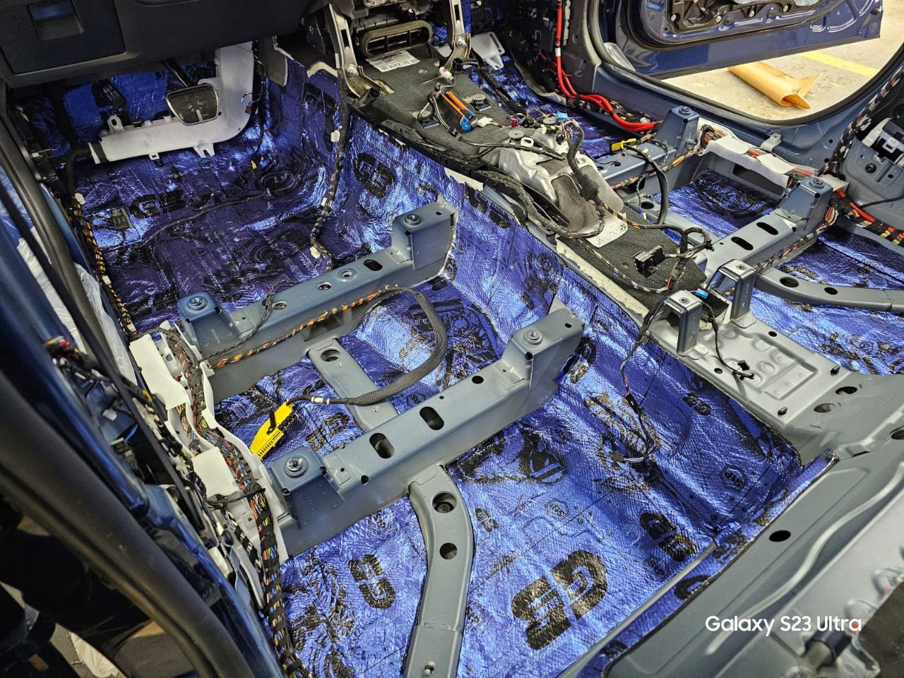 BMW для «своих», Haval для защиты и интрига на пятницу!