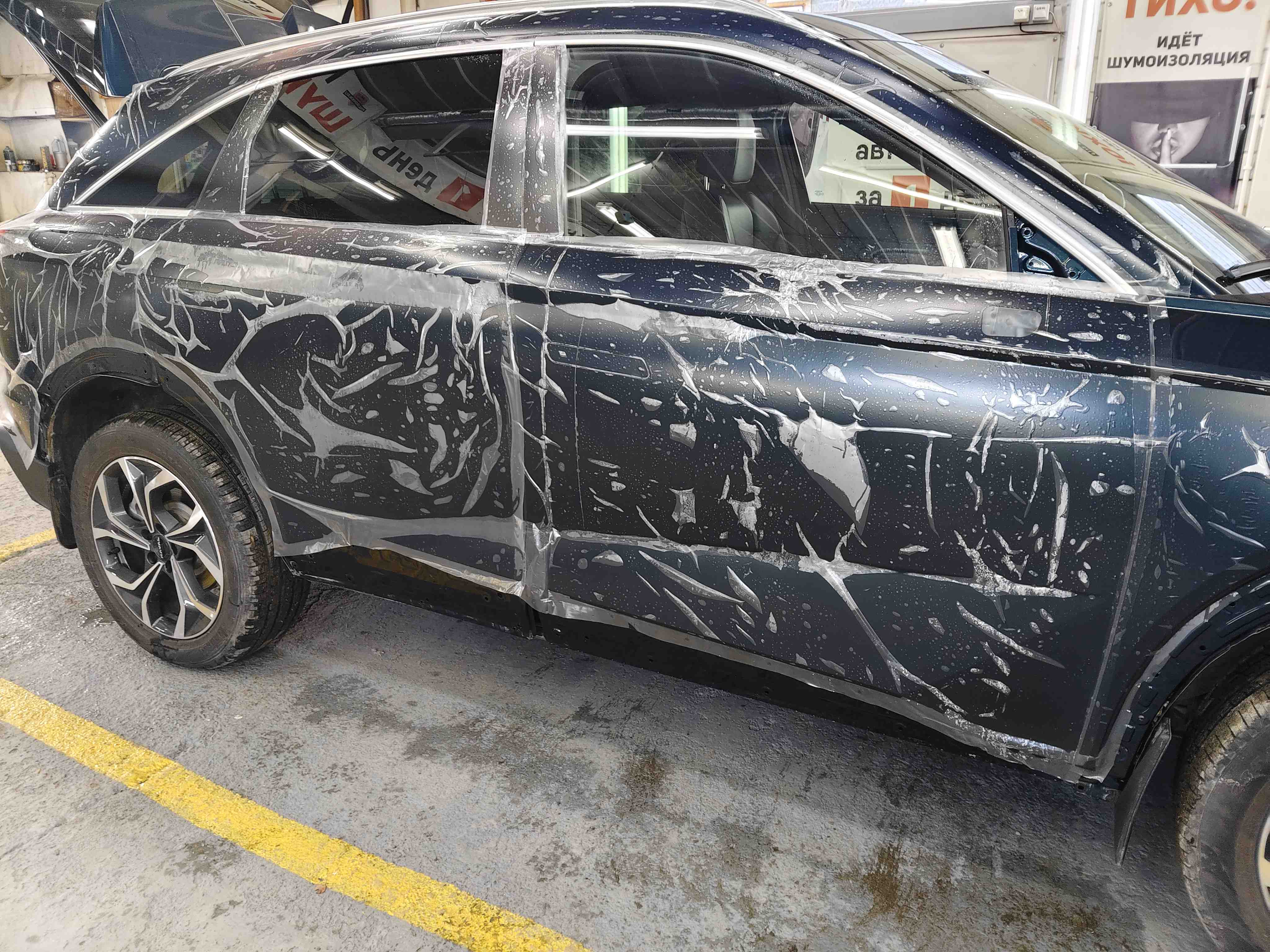 Раскрой защитной плёнки по лекалам для деталей кузова